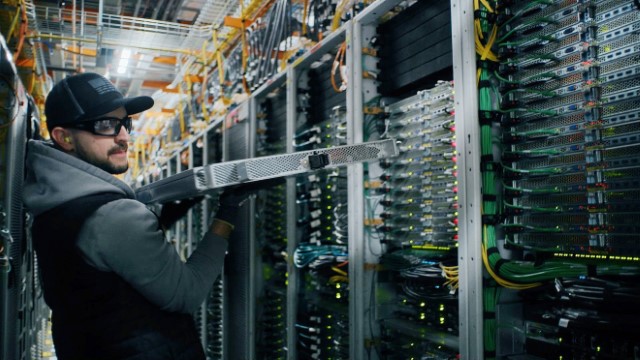 undefined server hosting banner #4